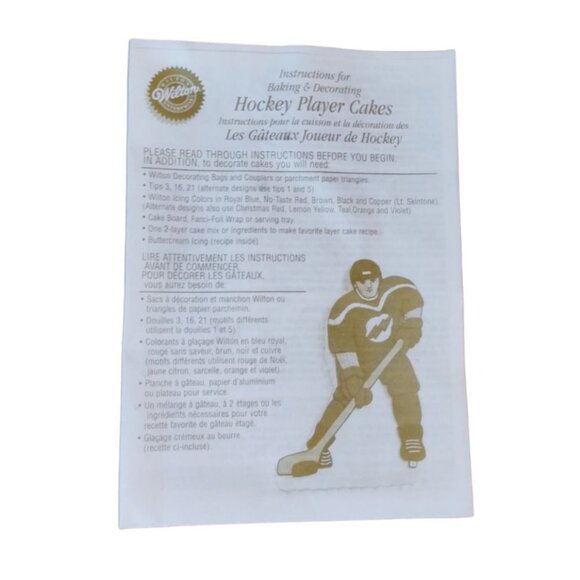 Wilton Hockey Player Cake Party Pan with Recipe Book Vintage 1998 - Picture 4 of 4